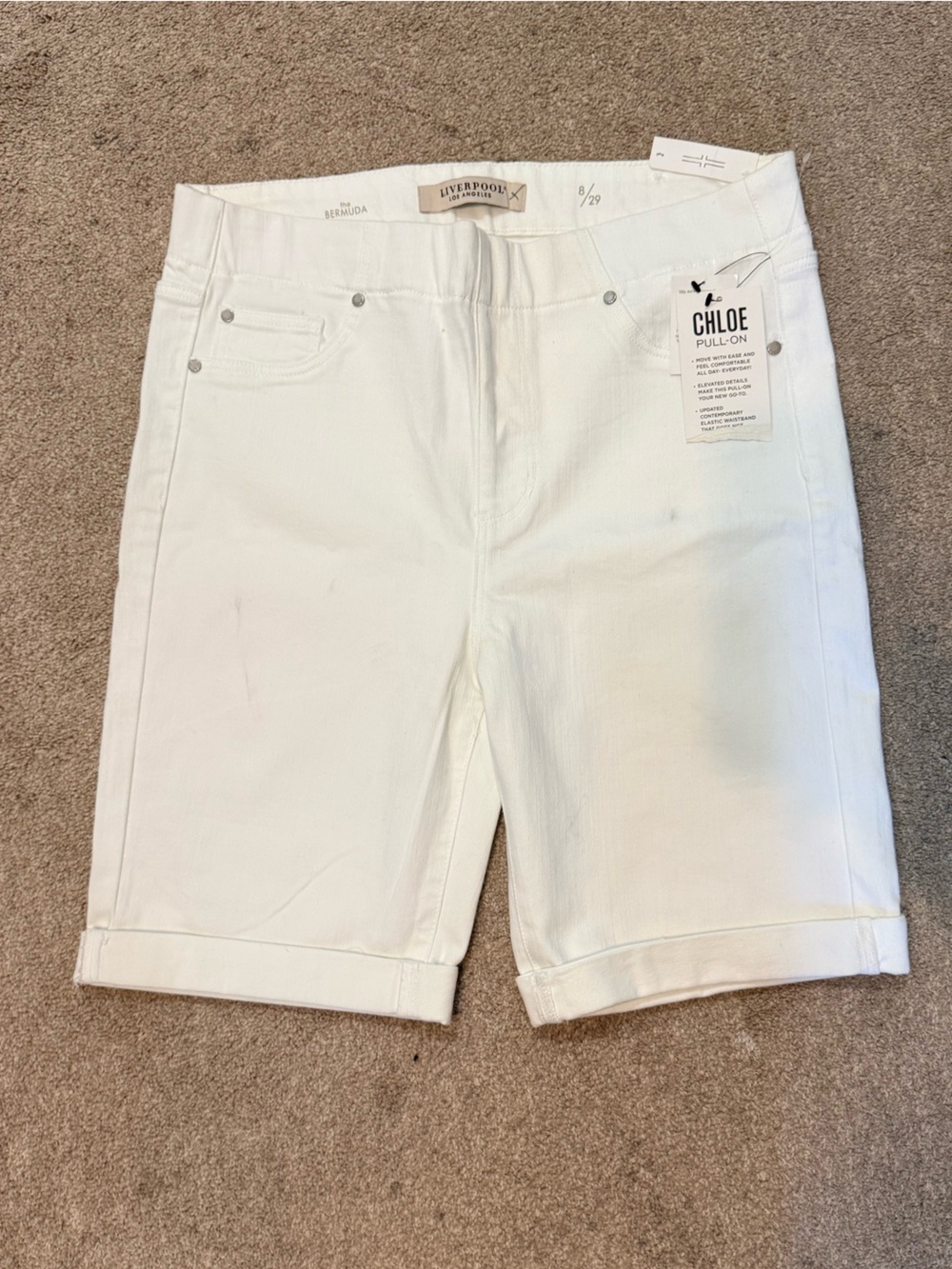 Liverpool White Chloe Pull On Bermuda Denim Shorts Size 8/29